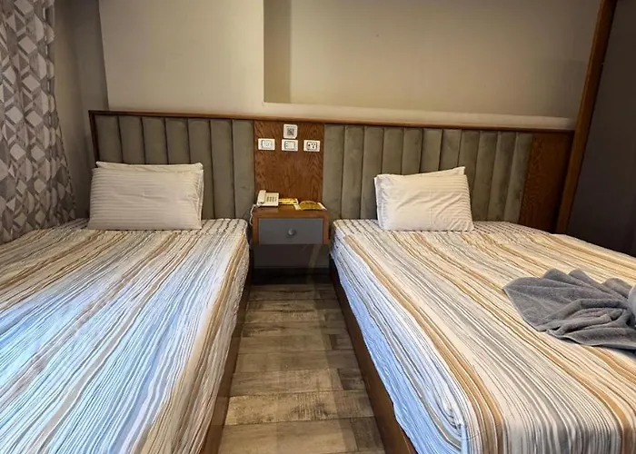 Garden City Plaza Hotel